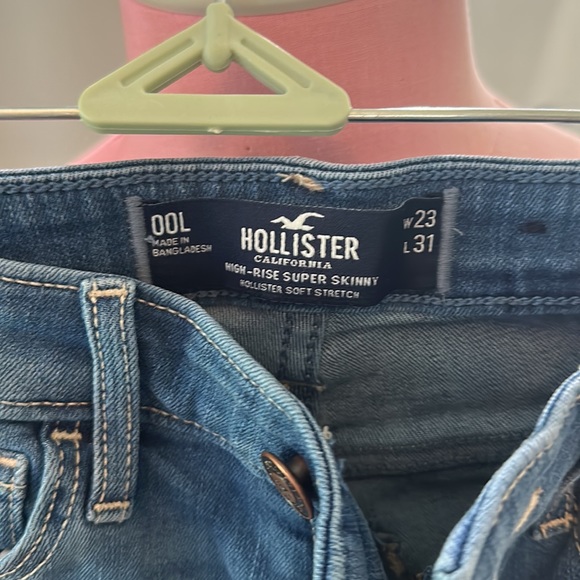 Hollister High-Rise super Skinny Jeans 00L - Picture 3 of 3